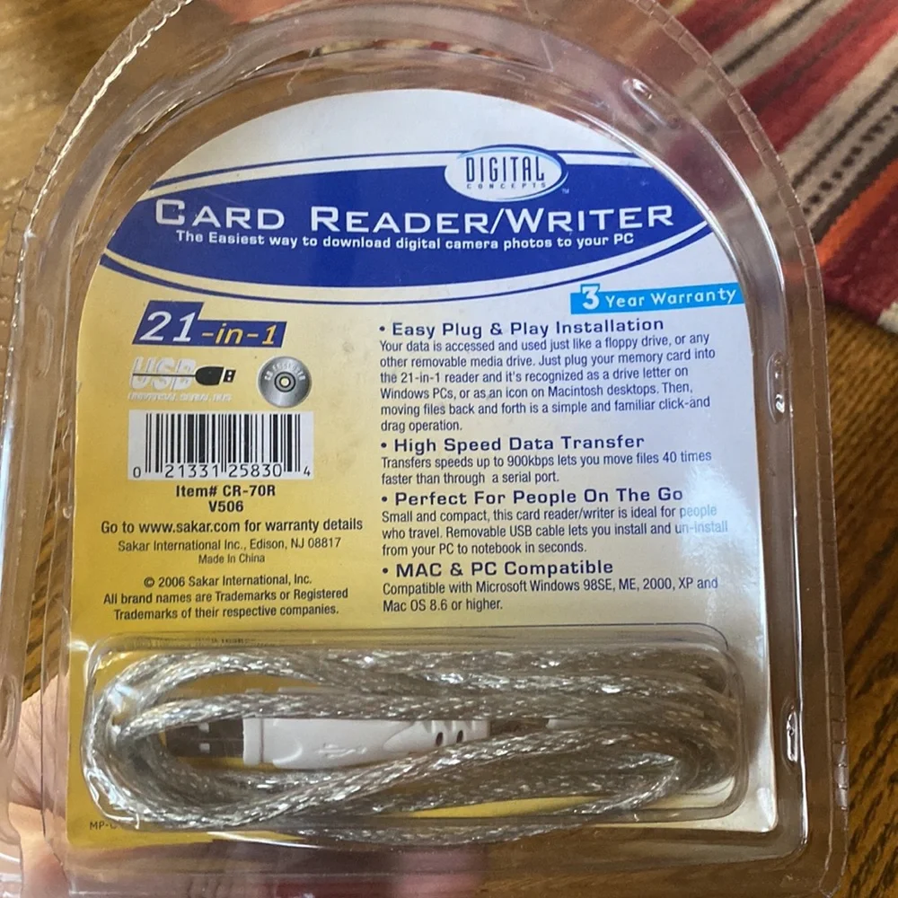 21-in-1 Card Reader/Writer - Silver